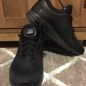 Nike Air Max Zero Essential Big Kids 881224-006